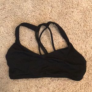 Lulu Lemon Free to Be black sports bra size 4